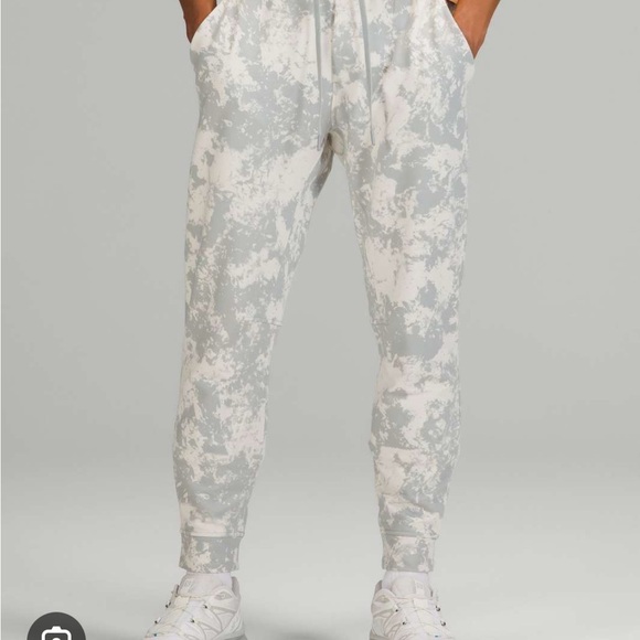 lululemon athletica Men’s City Sweat Jogger- White Opal Silver - Picture 1 of 5